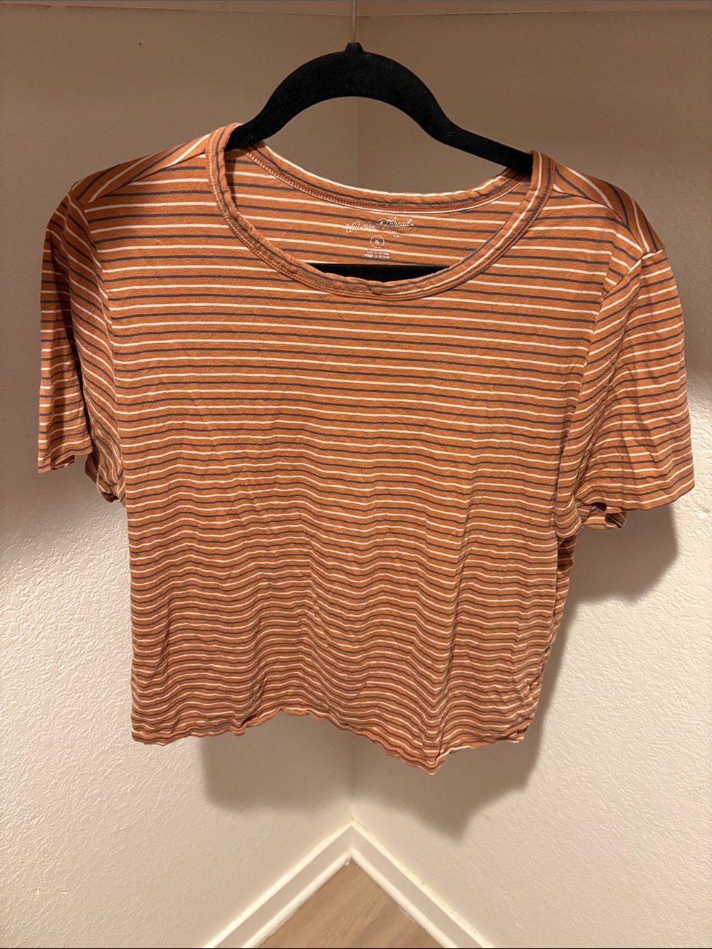 Universal Thread Rust and White Striped Short Sleeve Tee